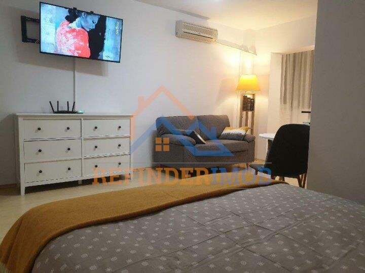 13 Septembrie - Marriott Garsoniera de vanzare